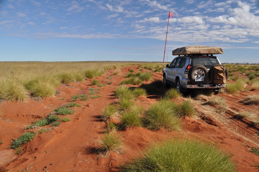 4WD along the Canning Stock Route, one of the best Australian 4x4 trails