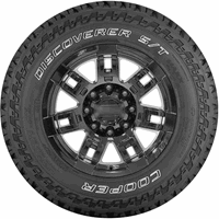 Cooper Tires S/T MAXX Tyre Front View