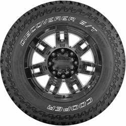Cooper Tires S/T MAXX Tyre Front View