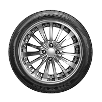 Roadstone N7000 Tyre Front View