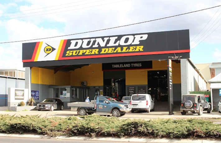 Dunlop Super Dealer Bathurst