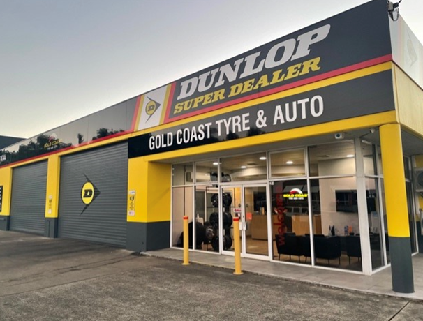 Dunlop Super Delaer Burleigh Heads