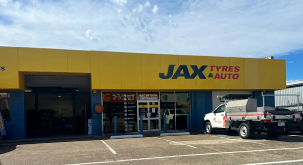 JAX Tyres Slacks Creek