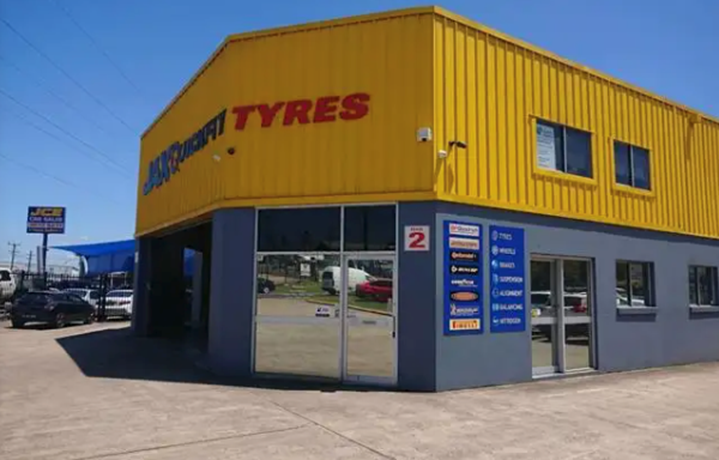 JAX Tyres St Marys