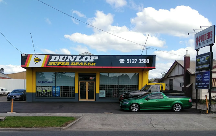 Lloyd St Tyre & Auto Service Moe