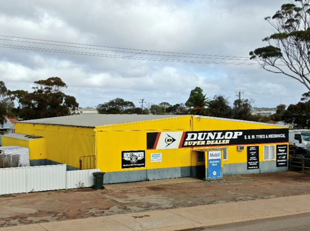 Dunlop Tyres Lake Grace